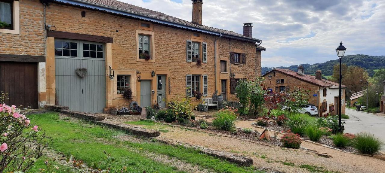 Les Gites & Chambres D'Hotes De La Ferme De Rosiere Houdrigny Buitenkant foto
